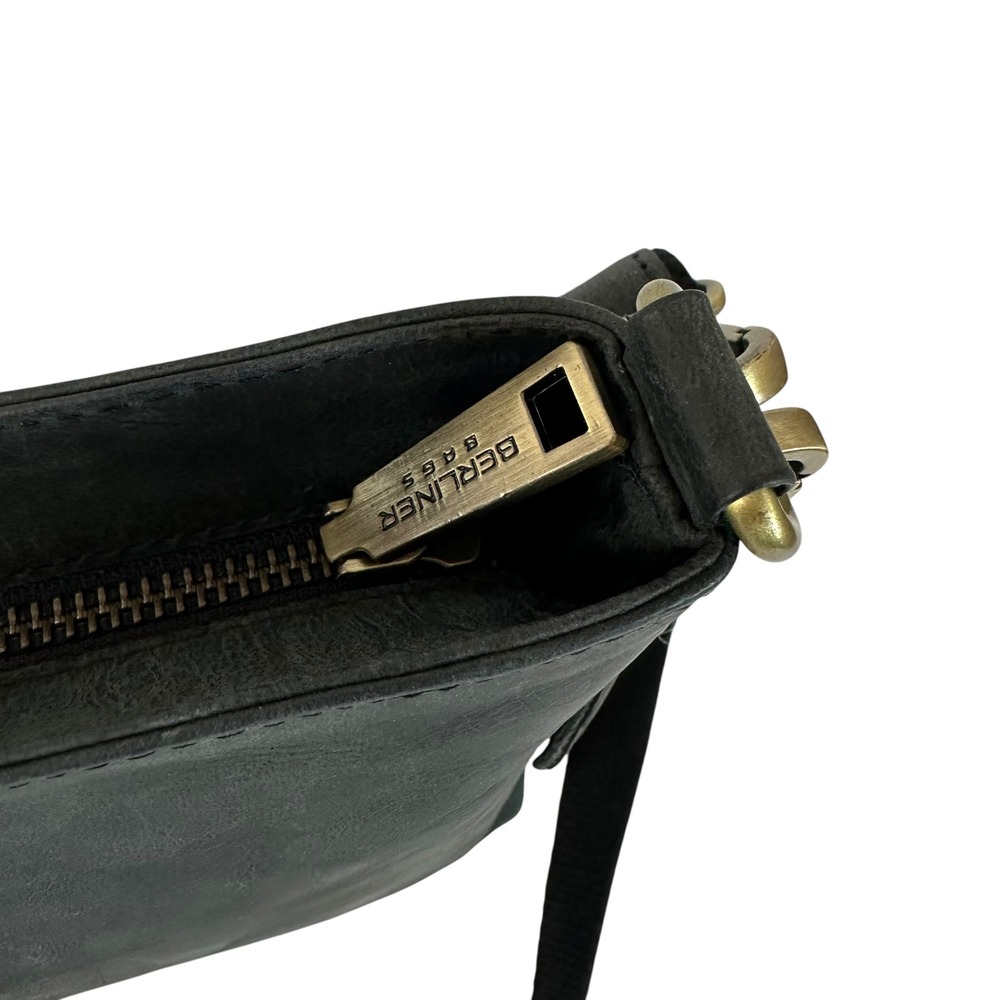 Berliner Bags Unisex Grain Leather Crossbody Bag Minimalist Adjustable Shoulder - Picture 6 of 12